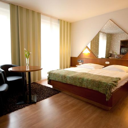 Classic Hotel カールスト エクステリア 写真