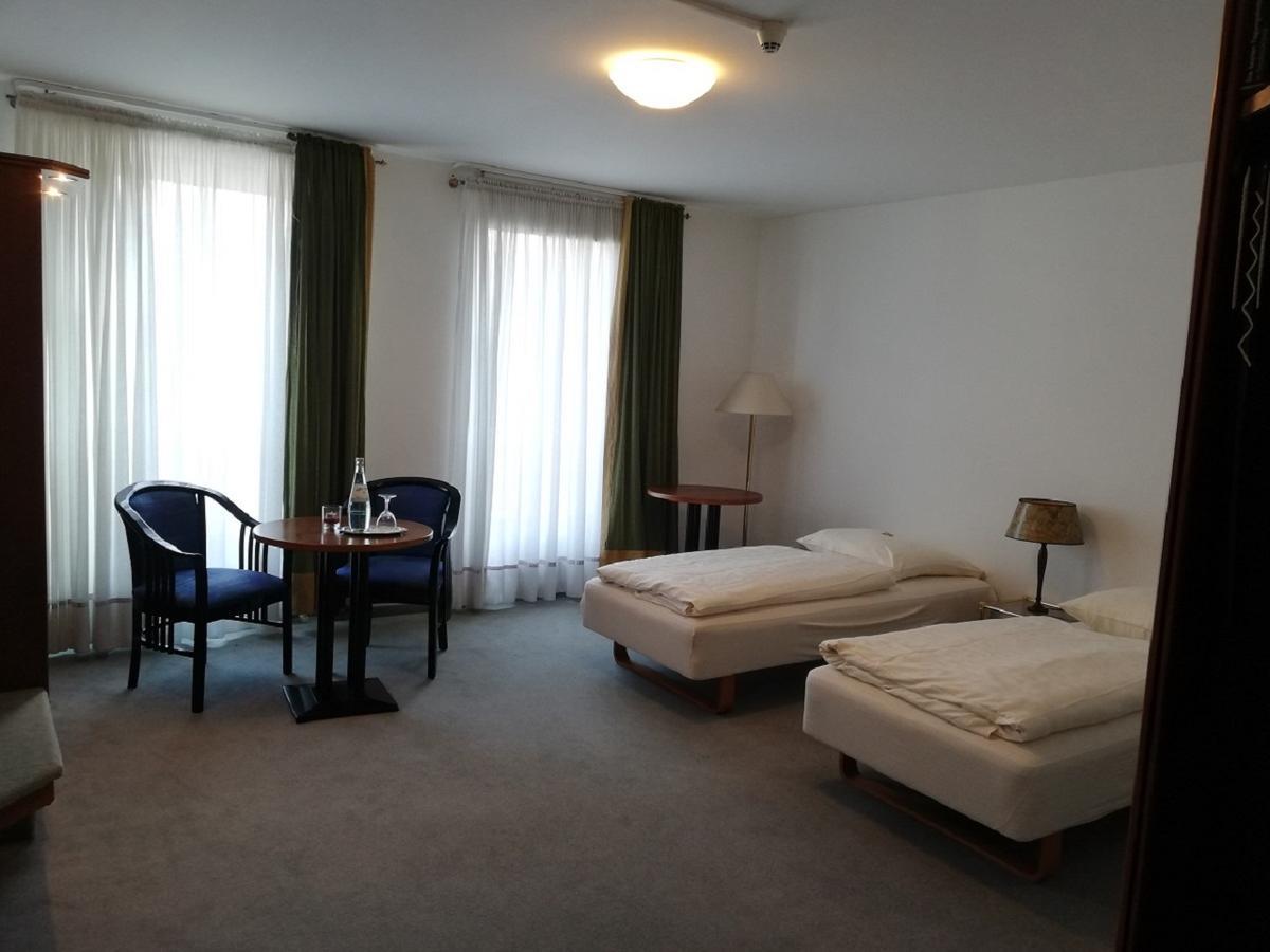 Classic Hotel カールスト エクステリア 写真